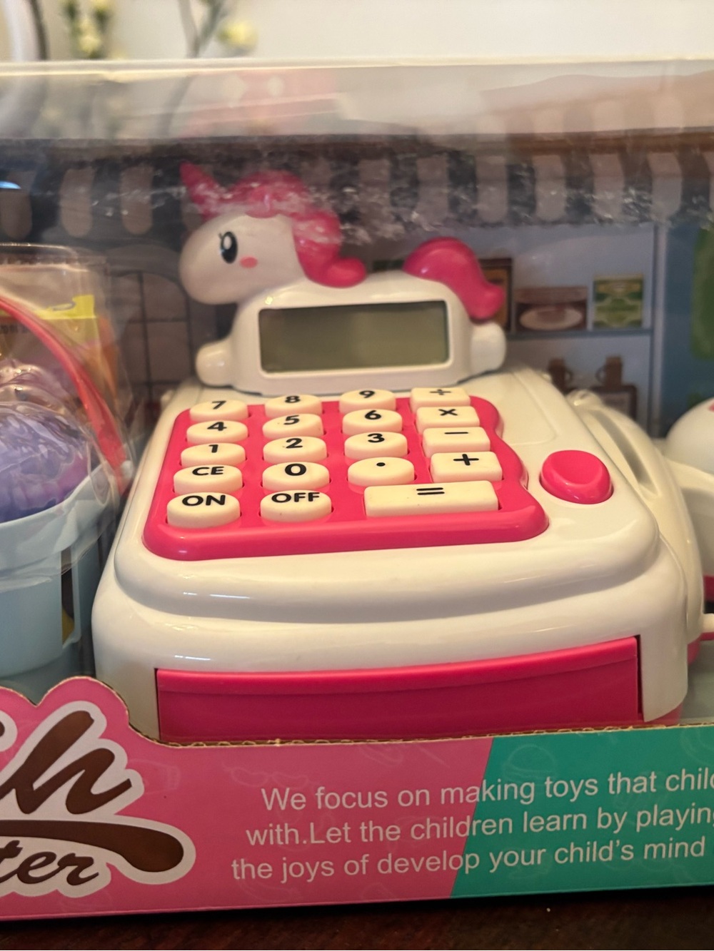 Cash register - Picture 2 of 3